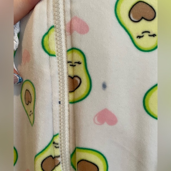 WEEKEND EDITION Women’s hooded Pajama onesie - Picture 3 of 5